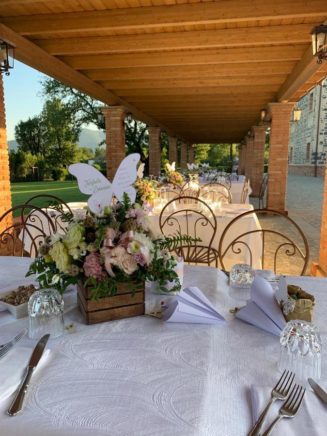La Tenuta Di Trimalcione Pofi Buitenkant foto