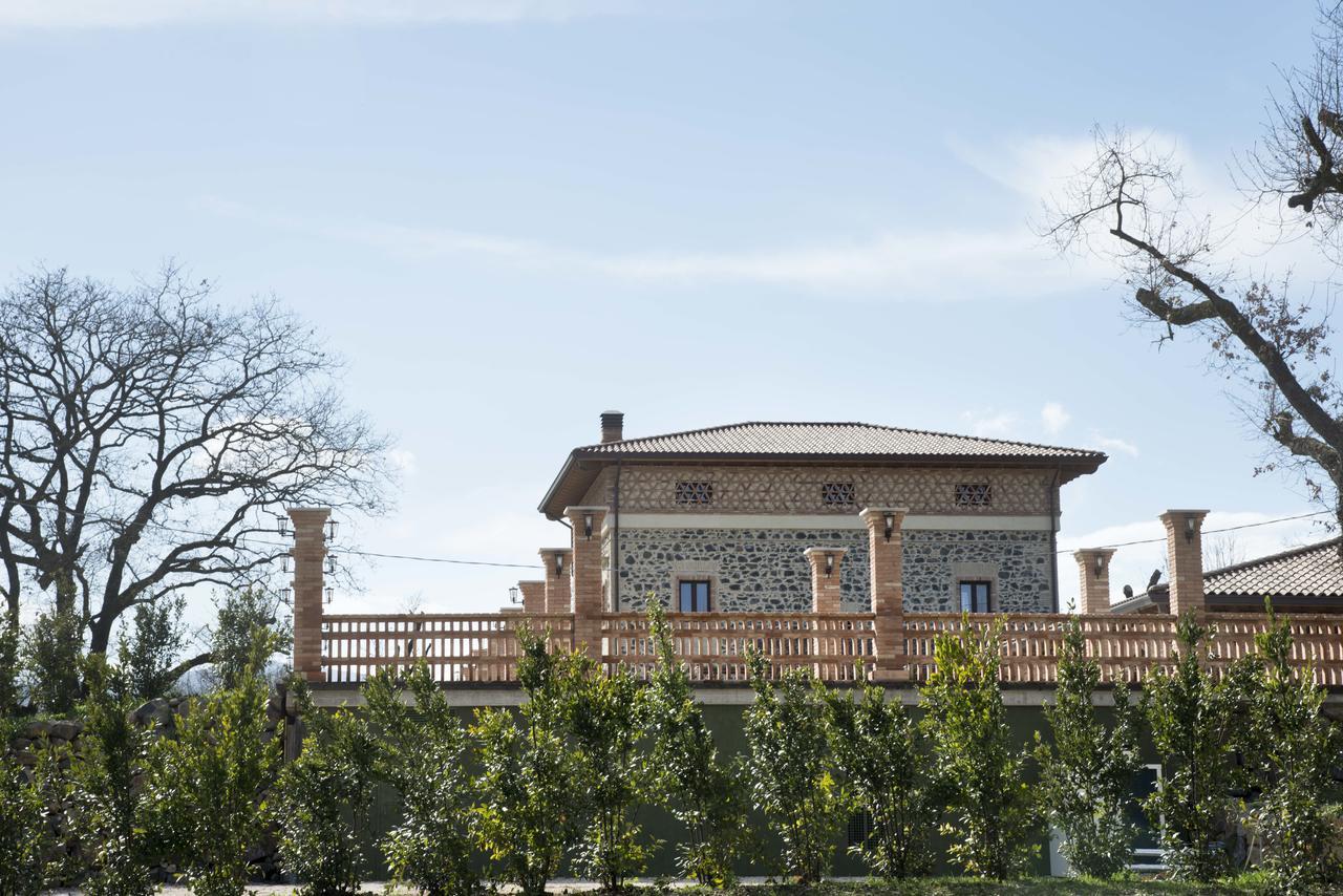 La Tenuta Di Trimalcione Pofi Buitenkant foto