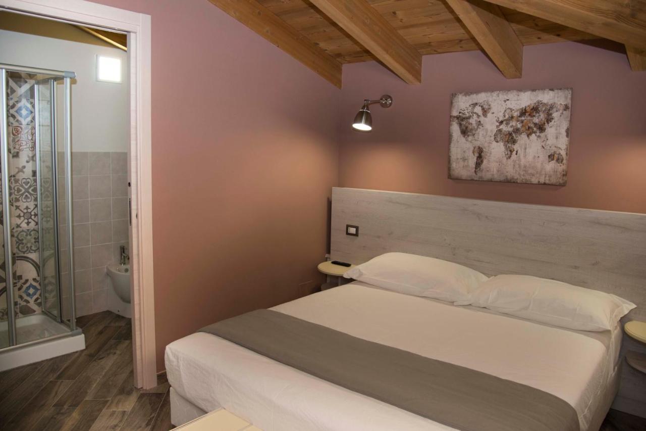 La Tenuta Di Trimalcione Pofi Buitenkant foto