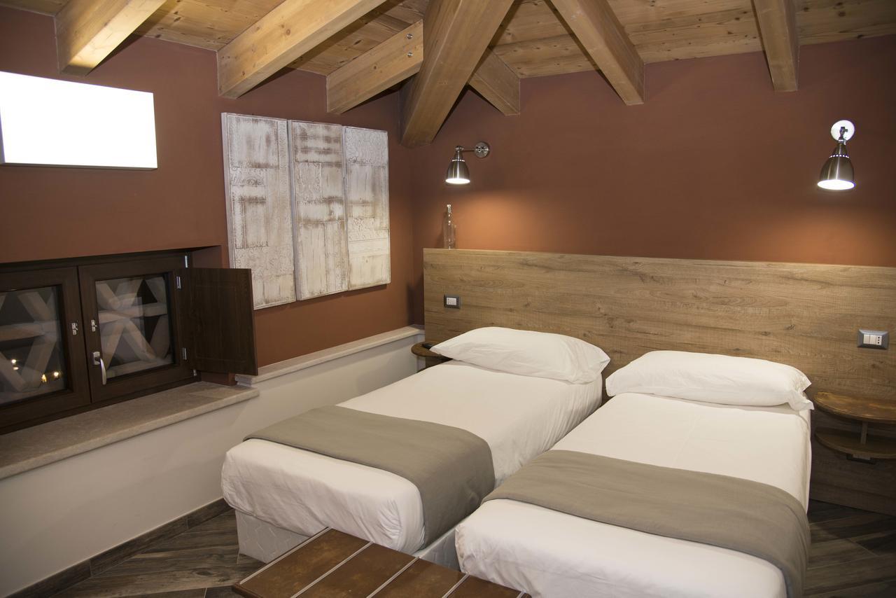 La Tenuta Di Trimalcione Pofi Buitenkant foto